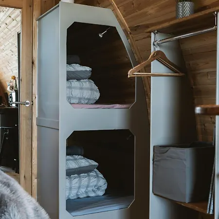 The Huts At Highside Farm Camping *